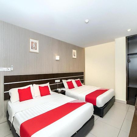 Super Oyo 89944 Stay Inn Kota Kinabalu Bagian luar foto