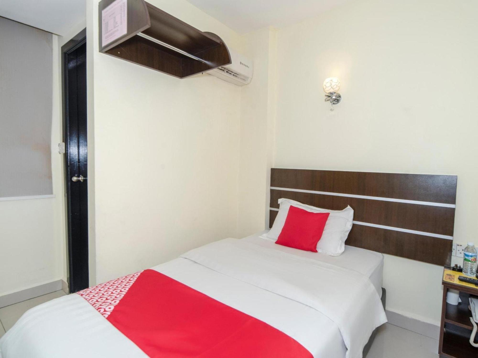 Super Oyo 89944 Stay Inn Kota Kinabalu Bagian luar foto