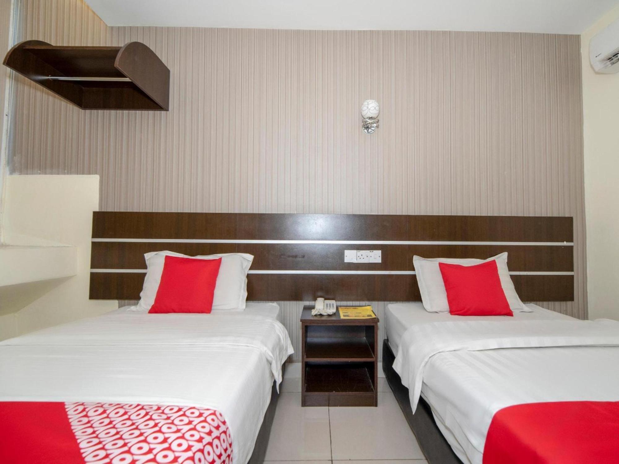 Super Oyo 89944 Stay Inn Kota Kinabalu Bagian luar foto